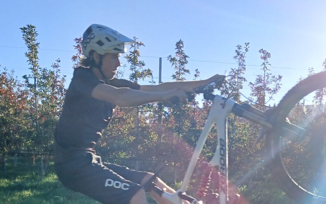 Meet Eli “Apple” Robertson on the Mountain Biking World Stage